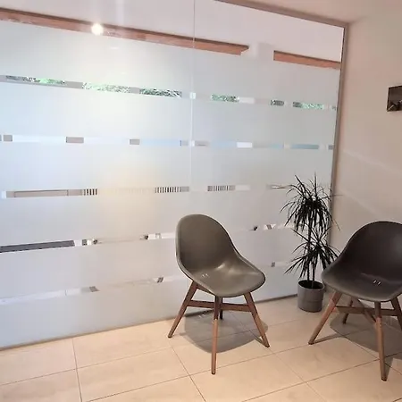 Apartment Sauna, Pools Mit Xxl-terasse Oder Kinderkino *