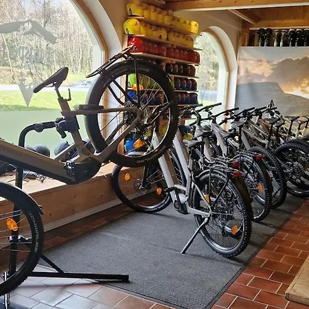 Sauna, Pools Mit Xxl-terasse Oder Kinderkino Sankt Englmar
