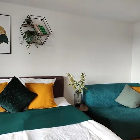 Apartment Sauna, Pools Mit Xxl-terasse Oder Kinderkino *