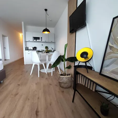Sauna, Pools Mit Xxl-terasse Oder Kinderkino Appartement Sankt Englmar