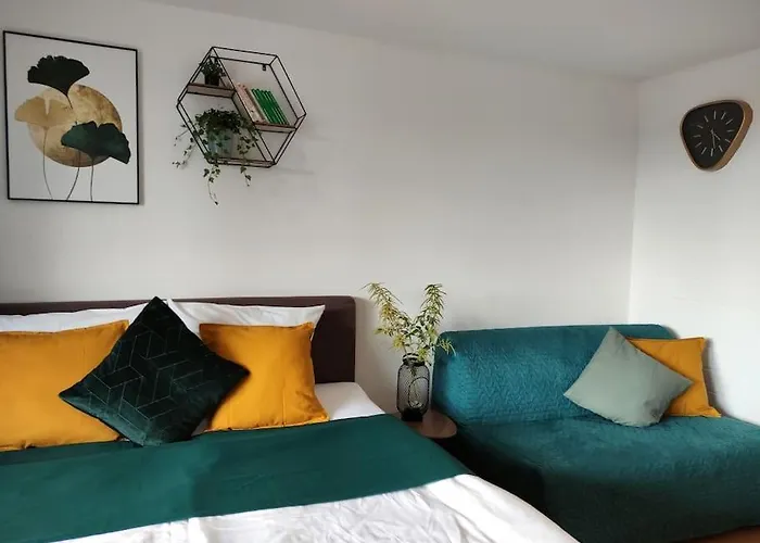 Apartment Sauna, Pools Mit Xxl-terasse Oder Kinderkino *